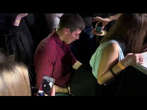 ❤️ Verus sexus in nightclub Russian. XVIII annos Russian puella in ano ac debent futui in nightclub ad nos la.pornoklinge.ru